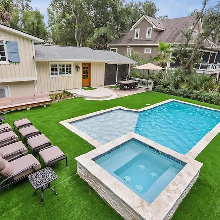 2 Laurel Lane Villa